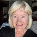&nbsp;Julie&nbsp;